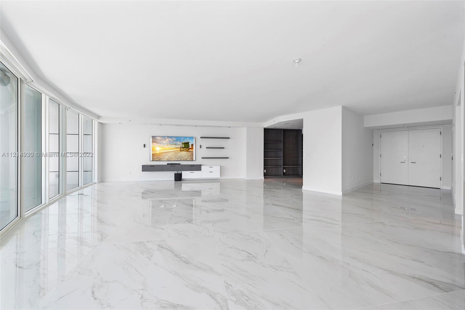 BRISTOL TOWER CONDO - Residential