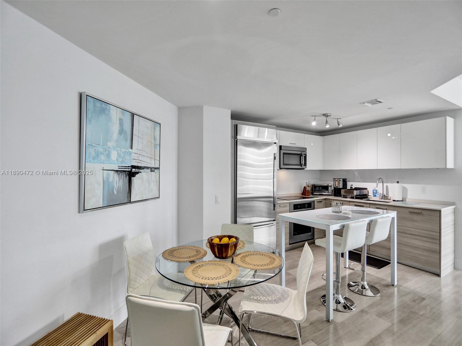 BRICKELLHOUSE CONDO - Residential Lease