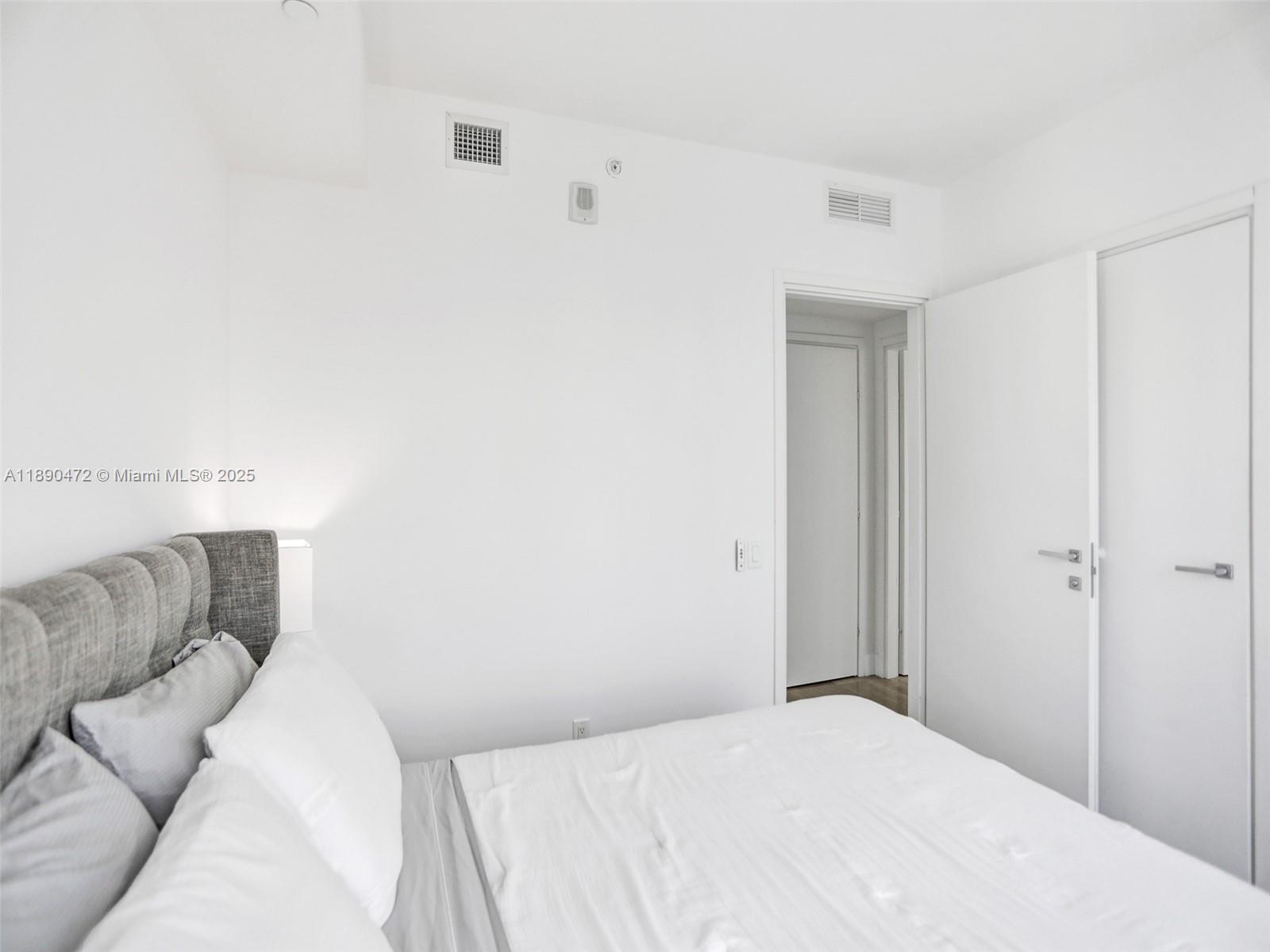 BRICKELLHOUSE CONDO - Residential Lease