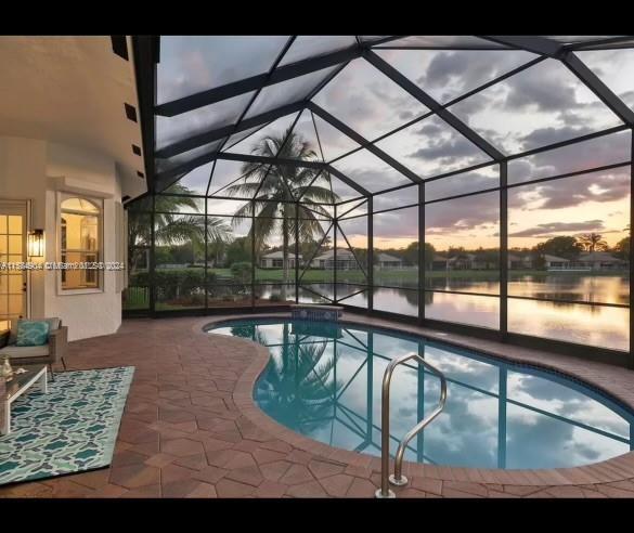 Property for Sale at 2522 Monterey Ct, Weston, Broward County, Florida - Bedrooms: 5 
Bathrooms: 5  - $2,350,000