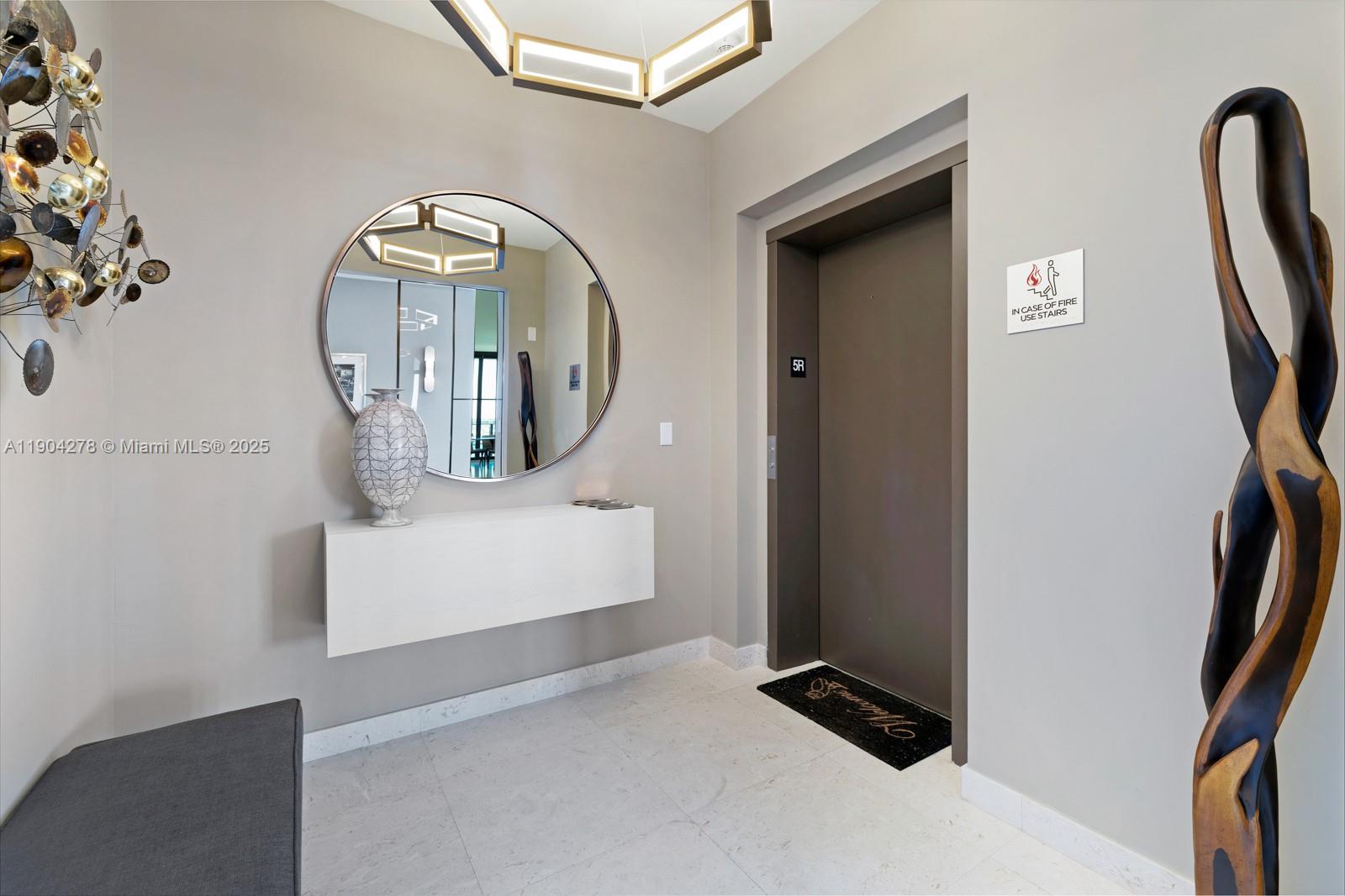 BRICKELLS FLAGLER - Residential