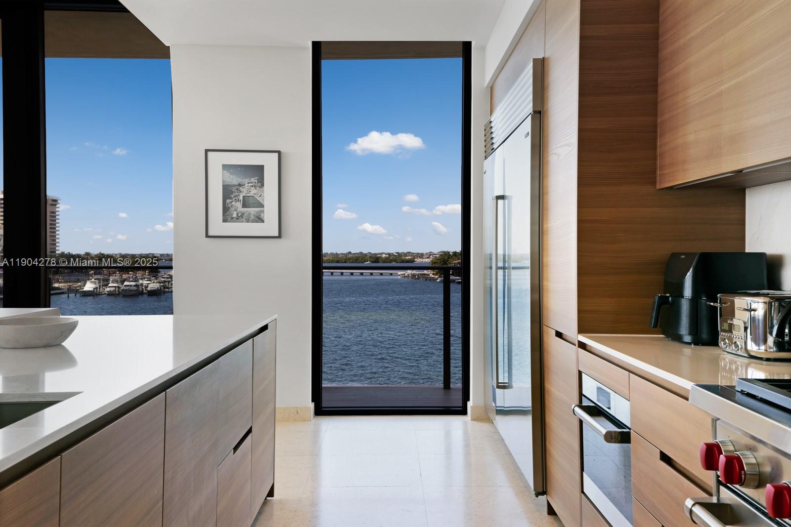 BRICKELLS FLAGLER - Residential