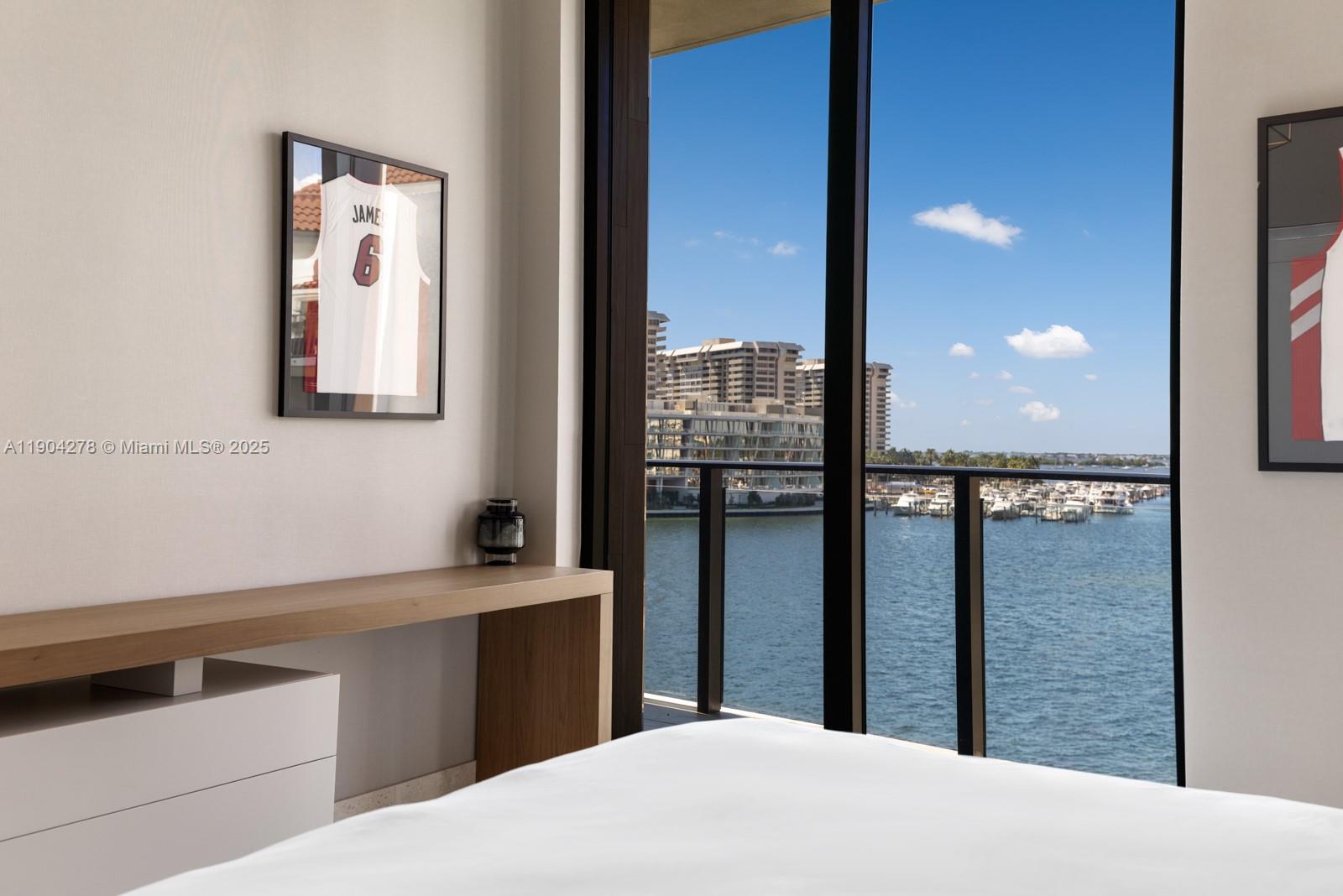 BRICKELLS FLAGLER - Residential