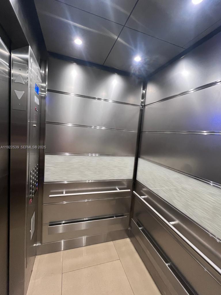 ARLEN HOUSE CONDO - Land