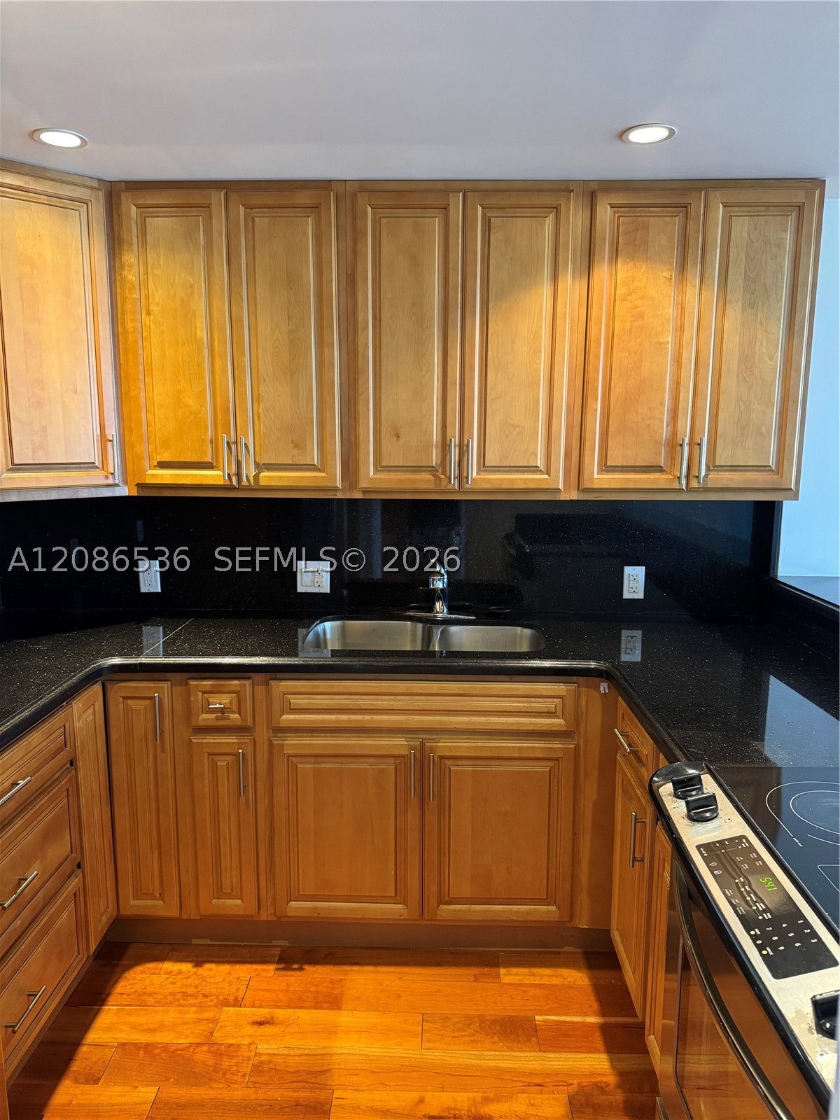 20379 W Country Club Dr 1937
