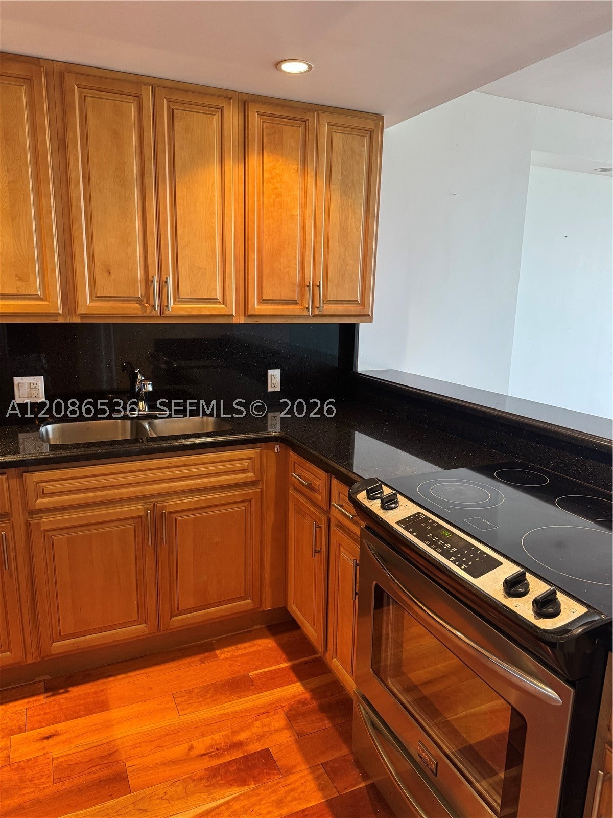 20379 W Country Club Dr 1937