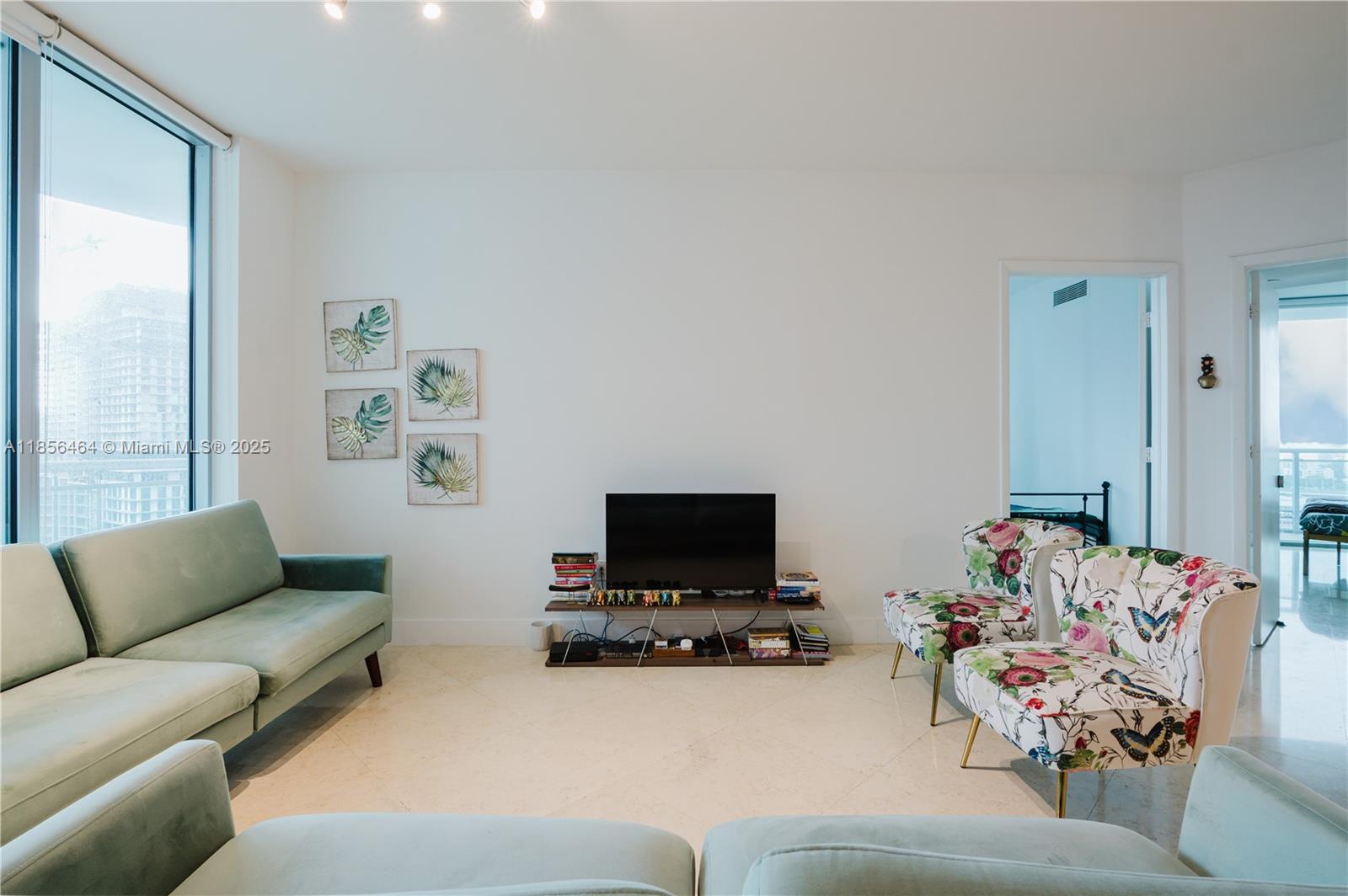 350 S Miami Ave 1814