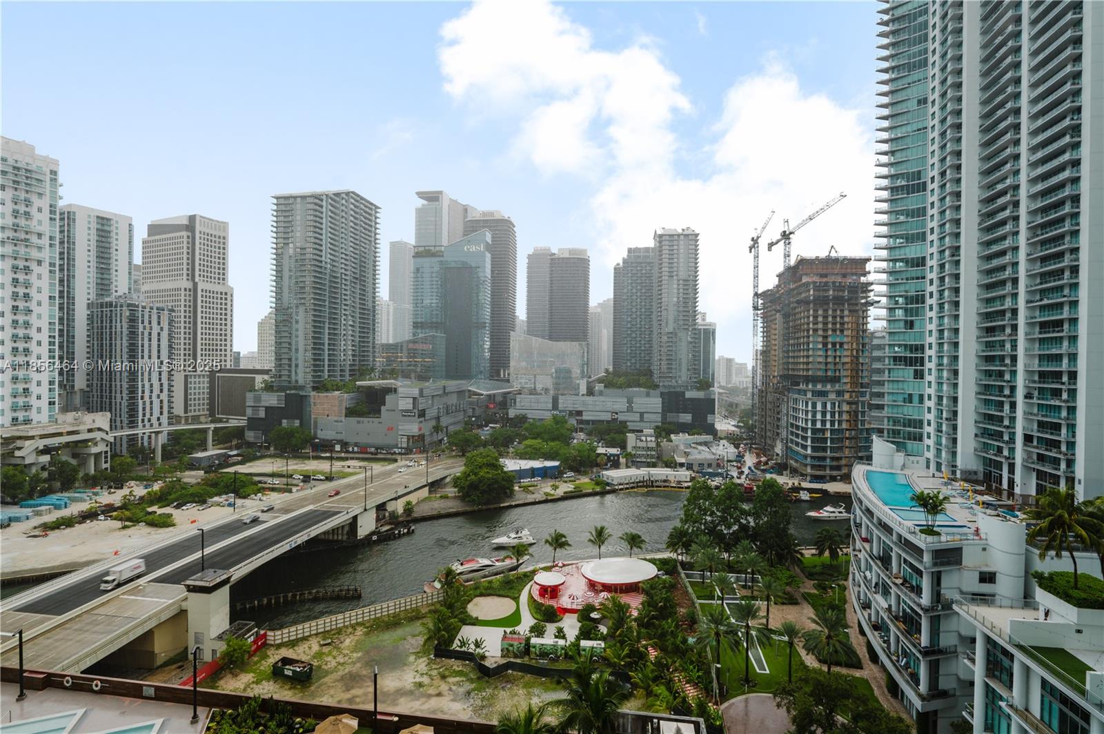 WIND CONDO - Residential