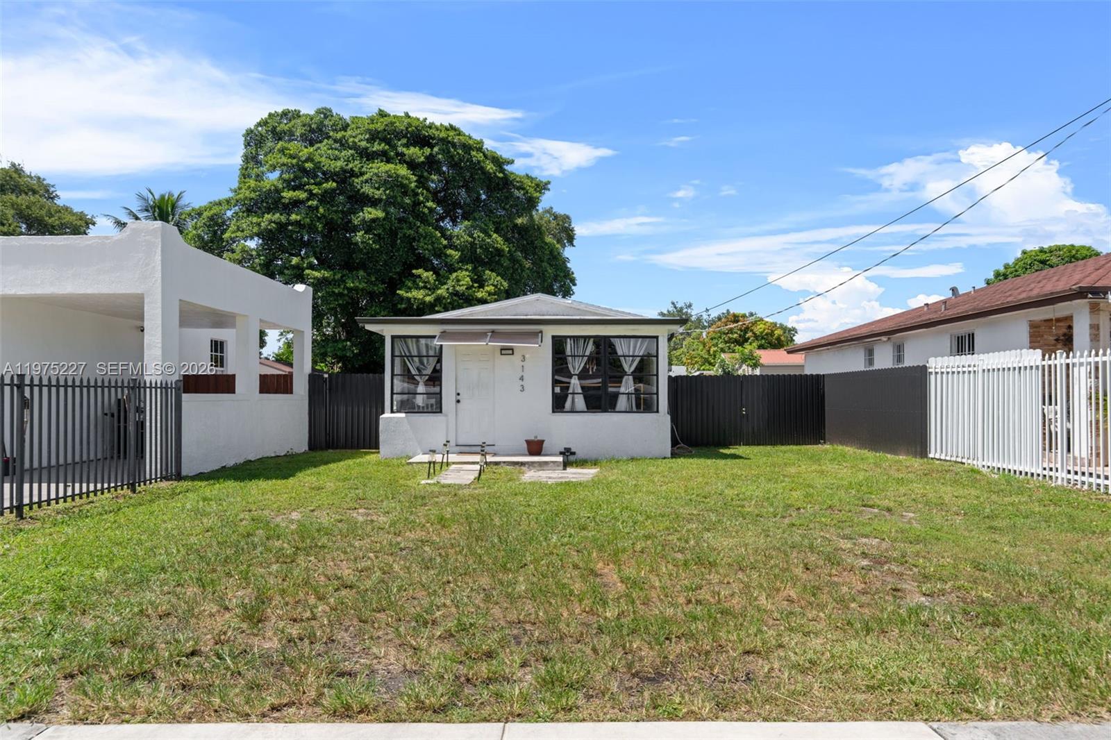 HIALEAH HEIGHTS - Residential