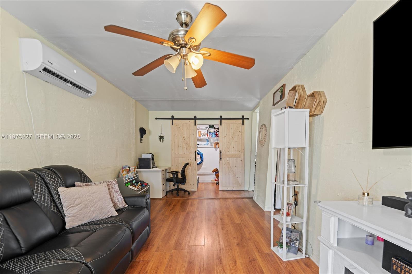 HIALEAH HEIGHTS - Residential