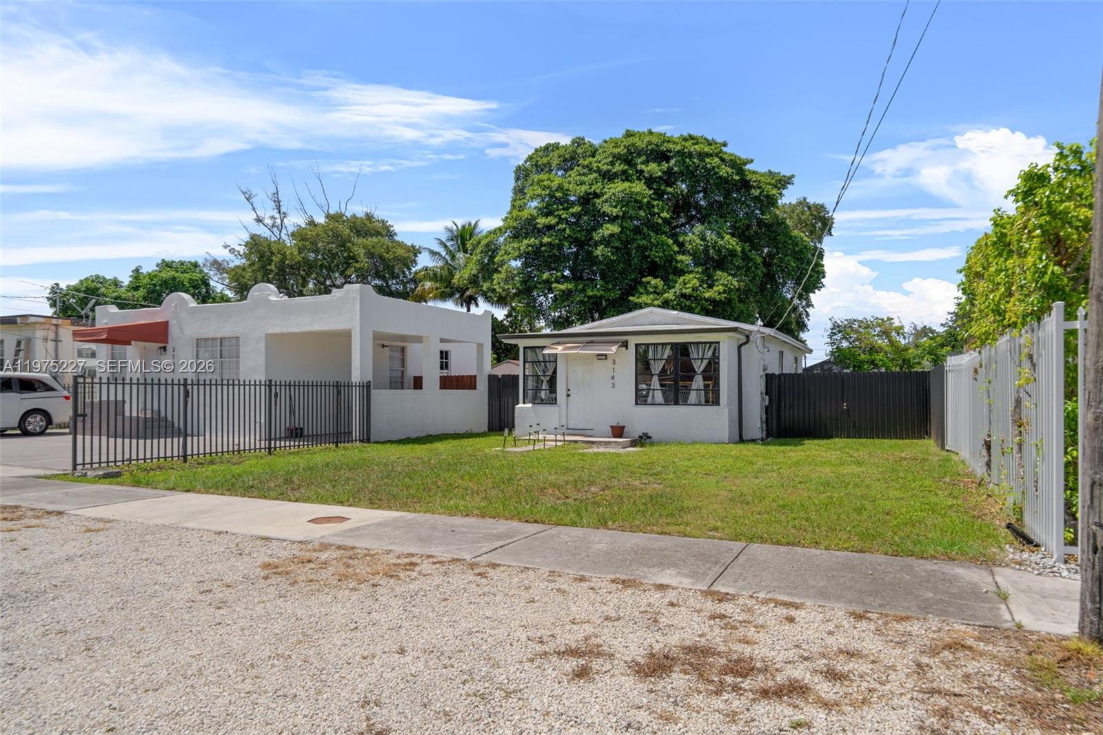 HIALEAH HEIGHTS - Residential