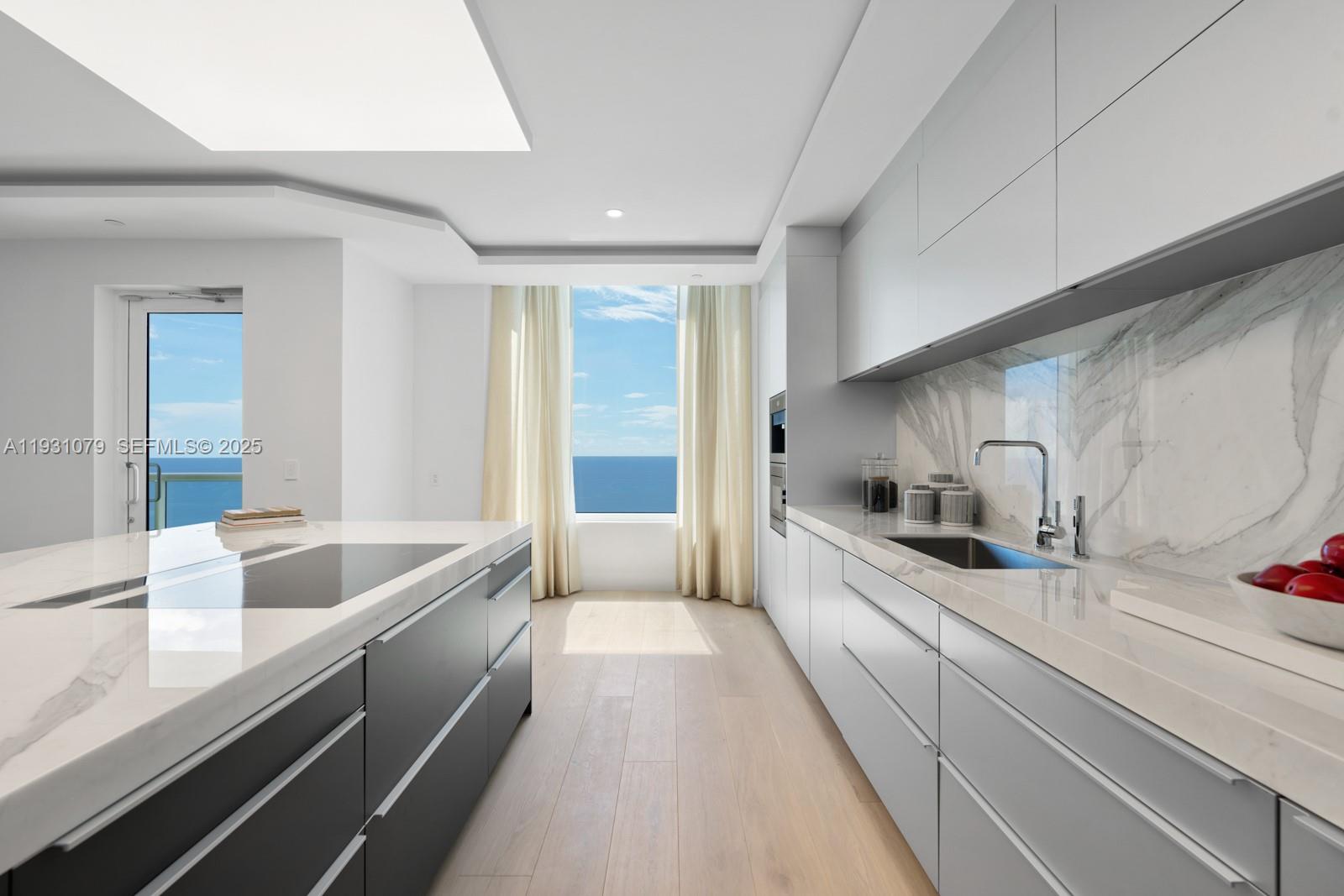 ACQUALINA OCEAN RESIDENCE - Residential
