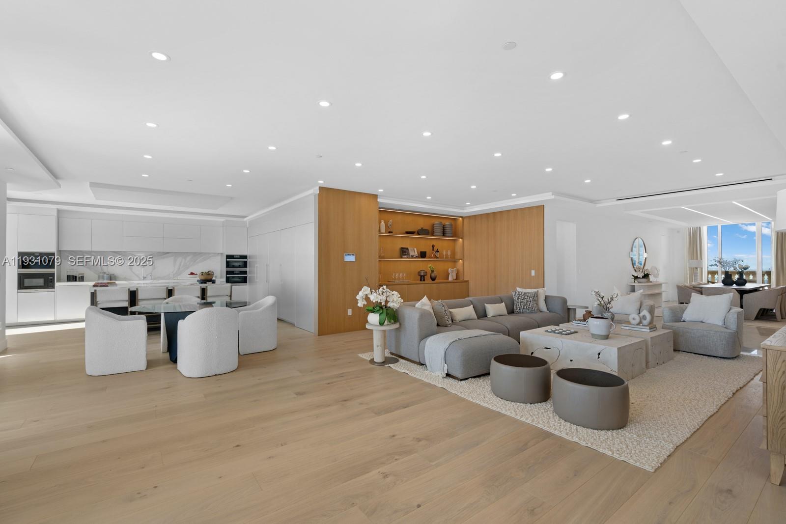 17875 Collins Ave PH5002