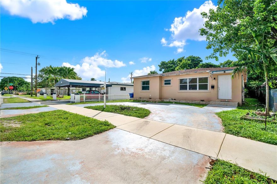 Discover the potential of this charming Cory home! Currently, a 3-bedroom, 2-bathroom residence featuring a spacious family room, plus a 1-bedroom, 1-bathroom efficiency with a kitchen, ideal for extra income or flexible living arrangements. With some TLC, this home’s beauty can truly shine.  Don’t miss out on this opportunity to make this home your own!