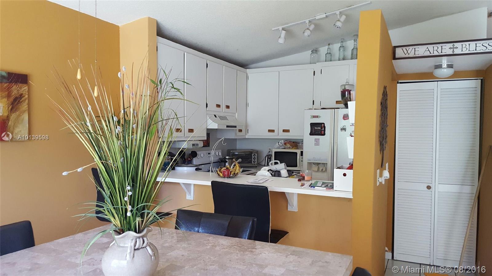 Westwind Lakes Garden Hom - Residential Lease