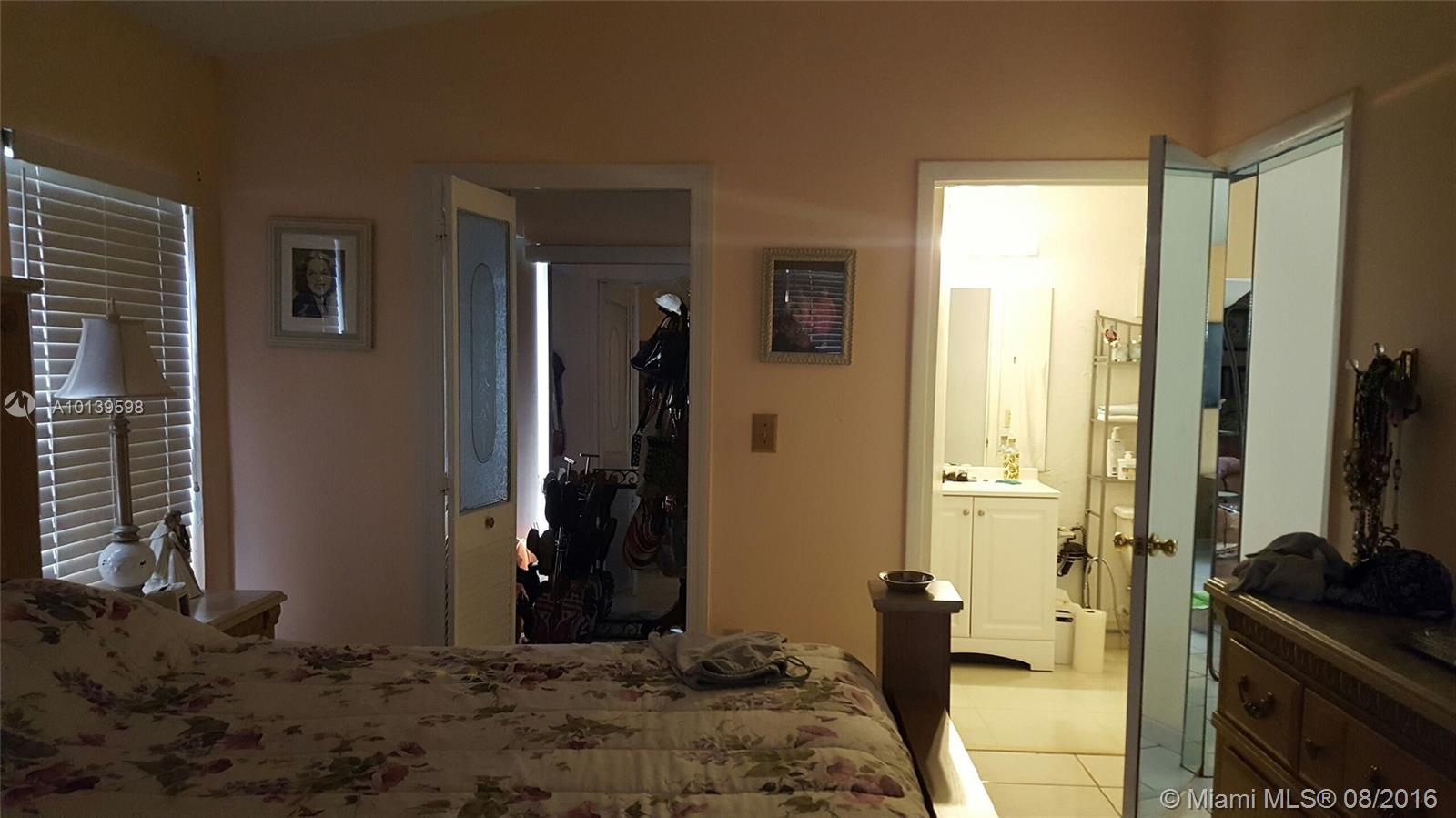 Westwind Lakes Garden Hom - Residential Lease