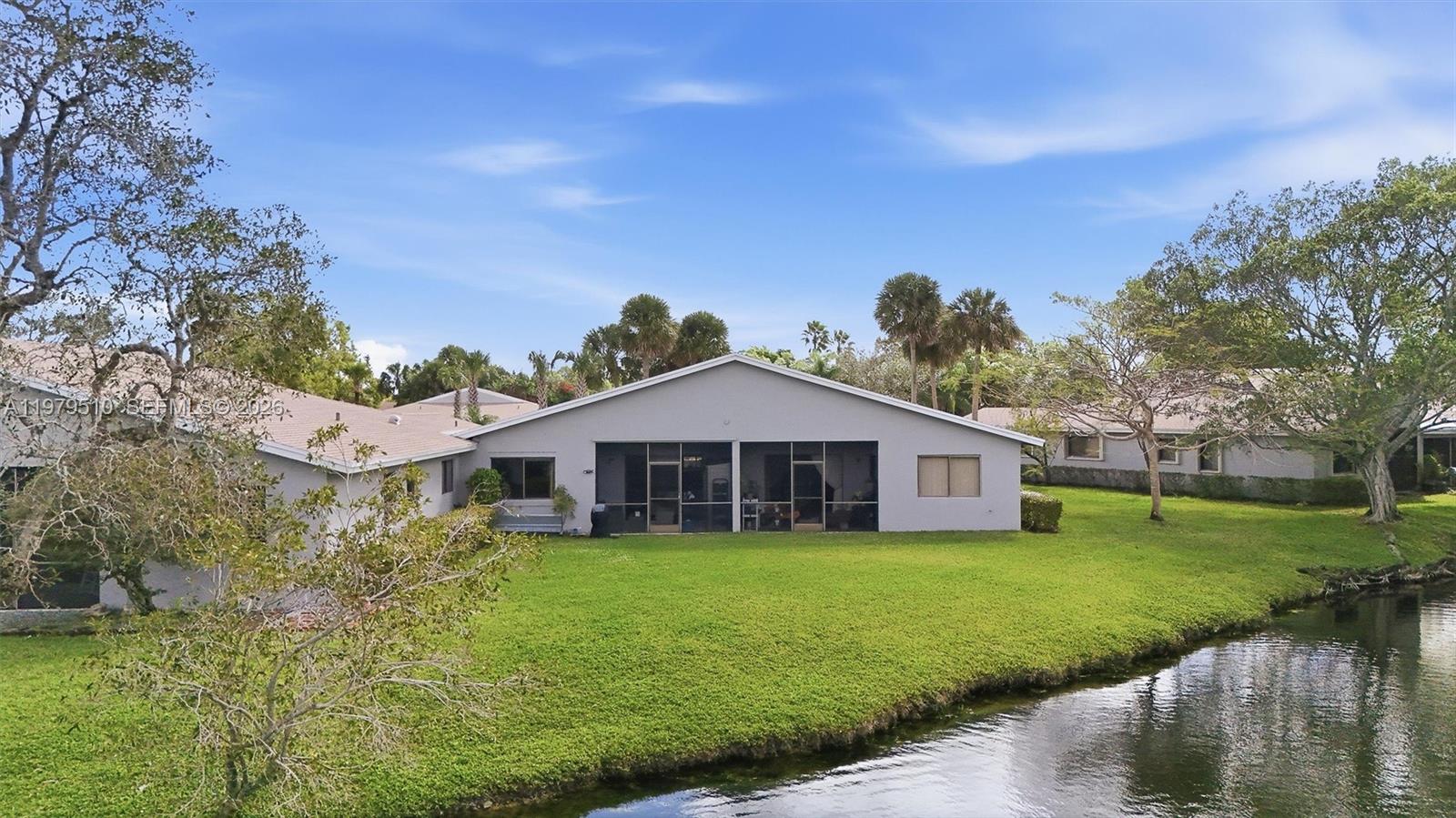 VILLAS OF BONAVENTURE AT - Residential