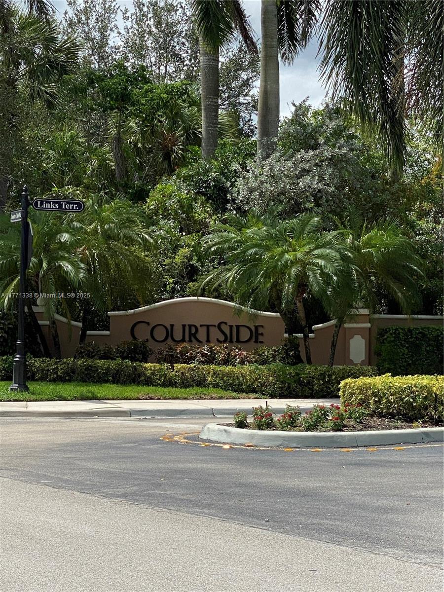 Rental Property at 2810 Center Ct Dr 3-29, Weston, Broward County, Florida - Bedrooms: 3 
Bathrooms: 3  - $3,950 MO.