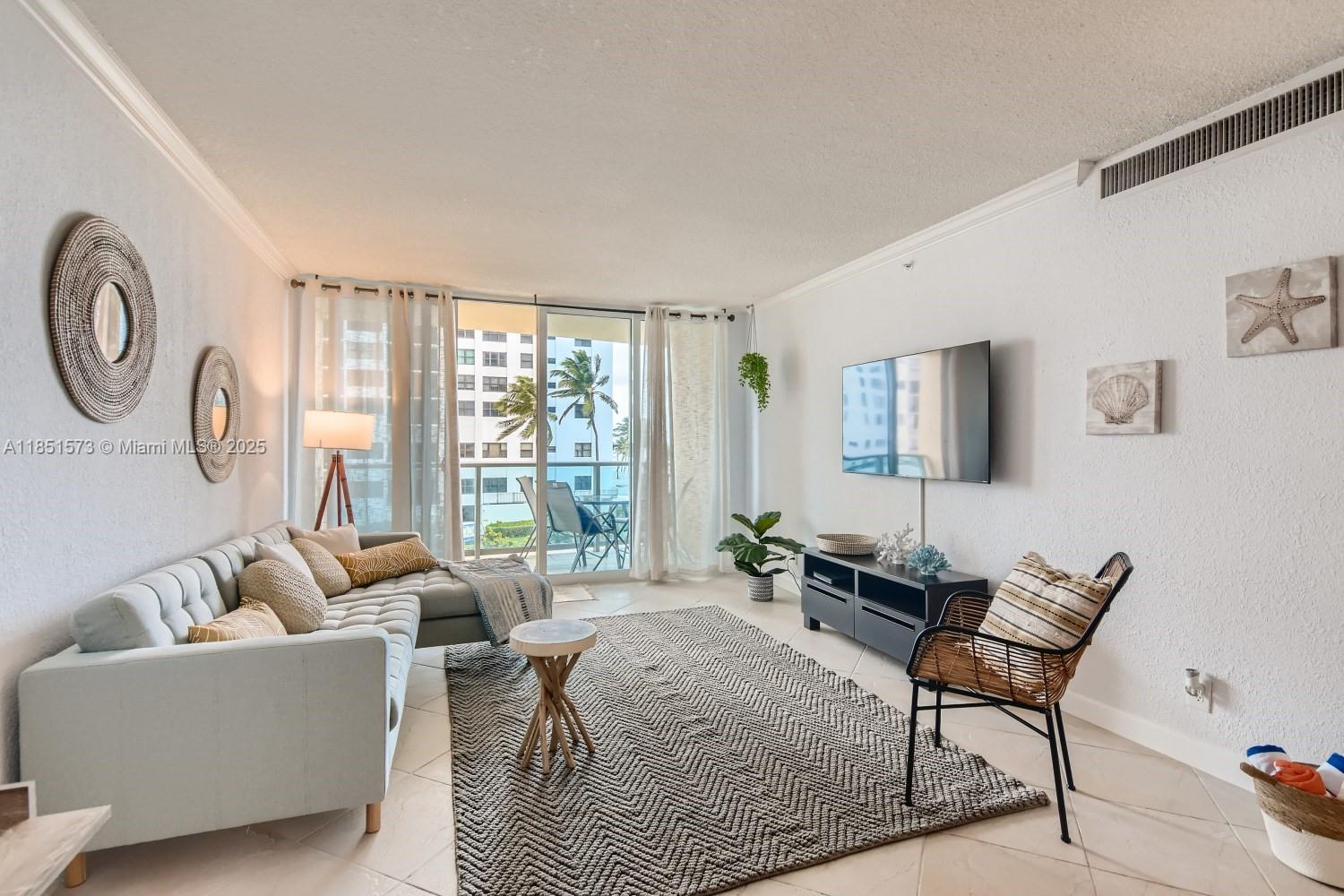 *AVAILABLE OCT 10* Furnished 1/1 at The Wave on Hollywood Beach for 3–6-month lease with beach view.
Amenities include a state-of-the-art fitness center, aerobics/yoga room, lounge billiards, business center, 24hr
concierge, valet parking, 24hr surveillance, social rooms, convenience store, daily pool & beach service, heated
pool, and a jacuzzi. Conveniently near shopping centers, famous Hollywood Beach broadwalk, Aventura Mall, and
minutes to FLL. ALL UTILITIES INCLUDED. $200-Exit cleaning fee applicable *NO washer/dryer in
unit*
