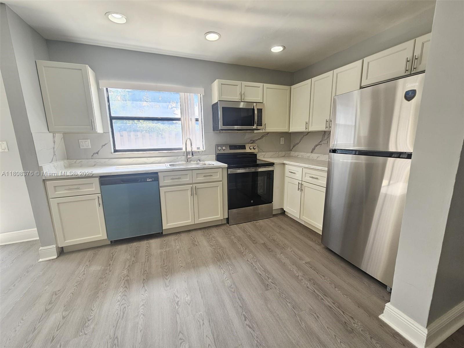 REDBRIDGE - Residential