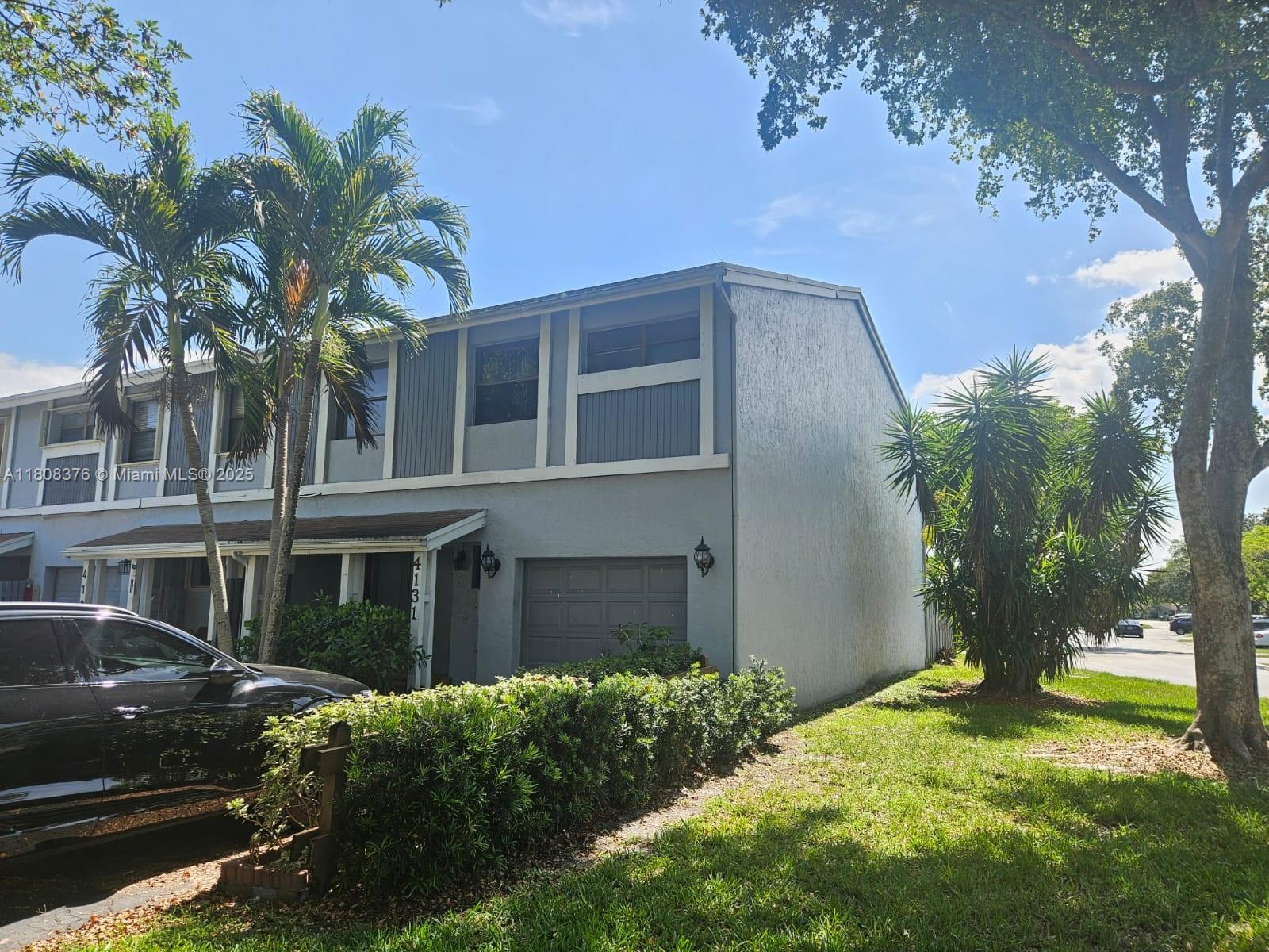 Property for Sale at 4131 Nw 79th Ave 4131, Sunrise, Miami-Dade County, Florida - Bedrooms: 2 
Bathrooms: 2  - $399,000