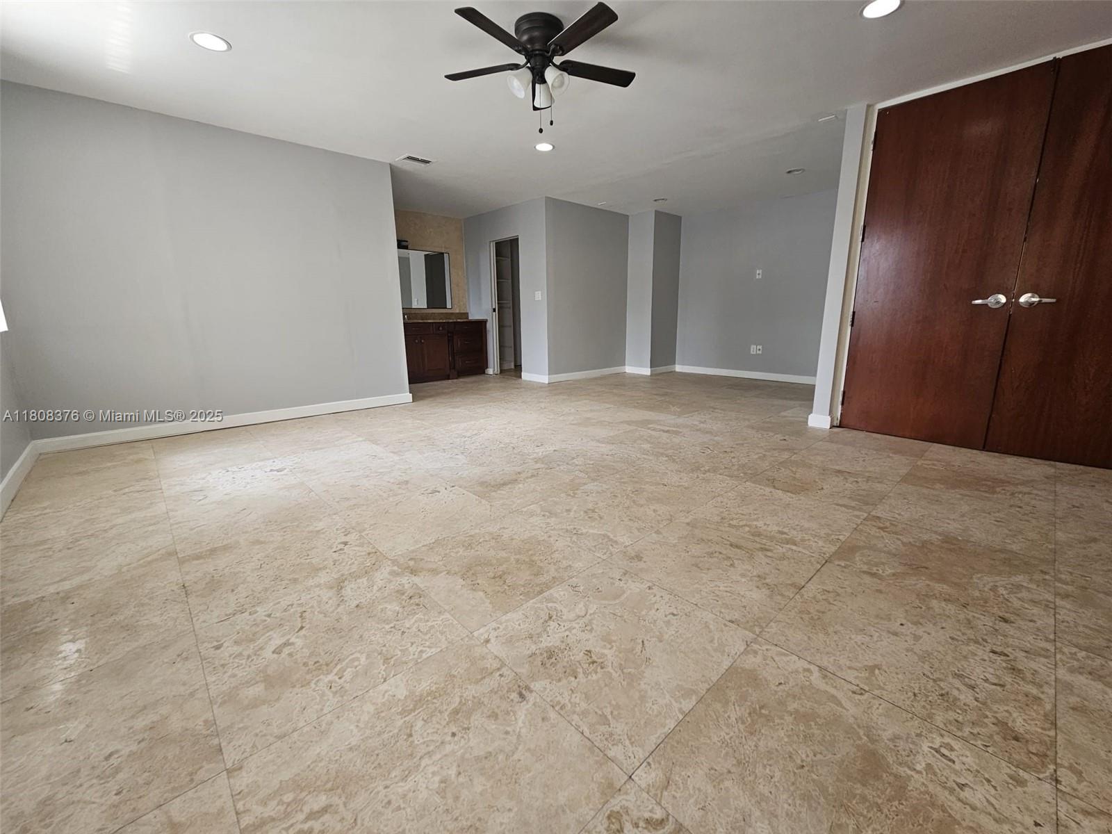 REDBRIDGE - Residential