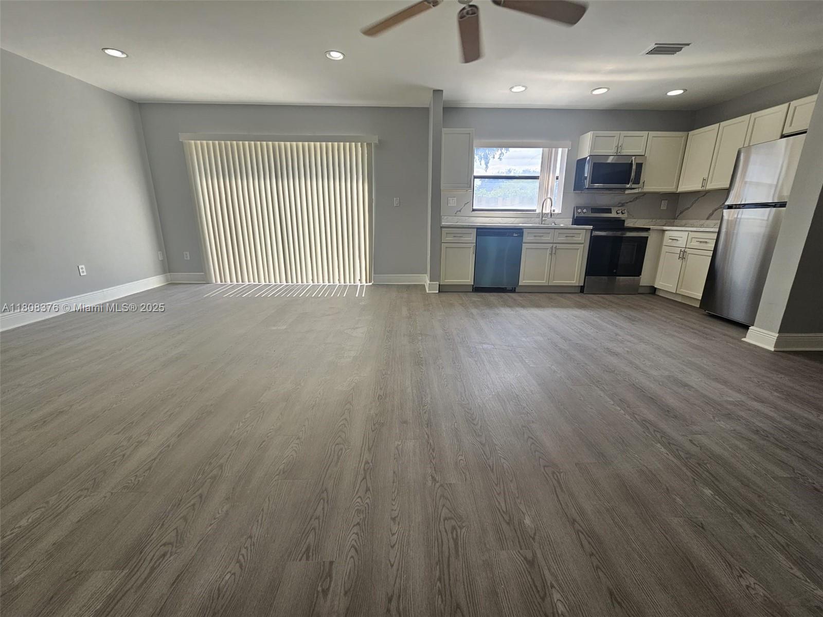 REDBRIDGE - Residential