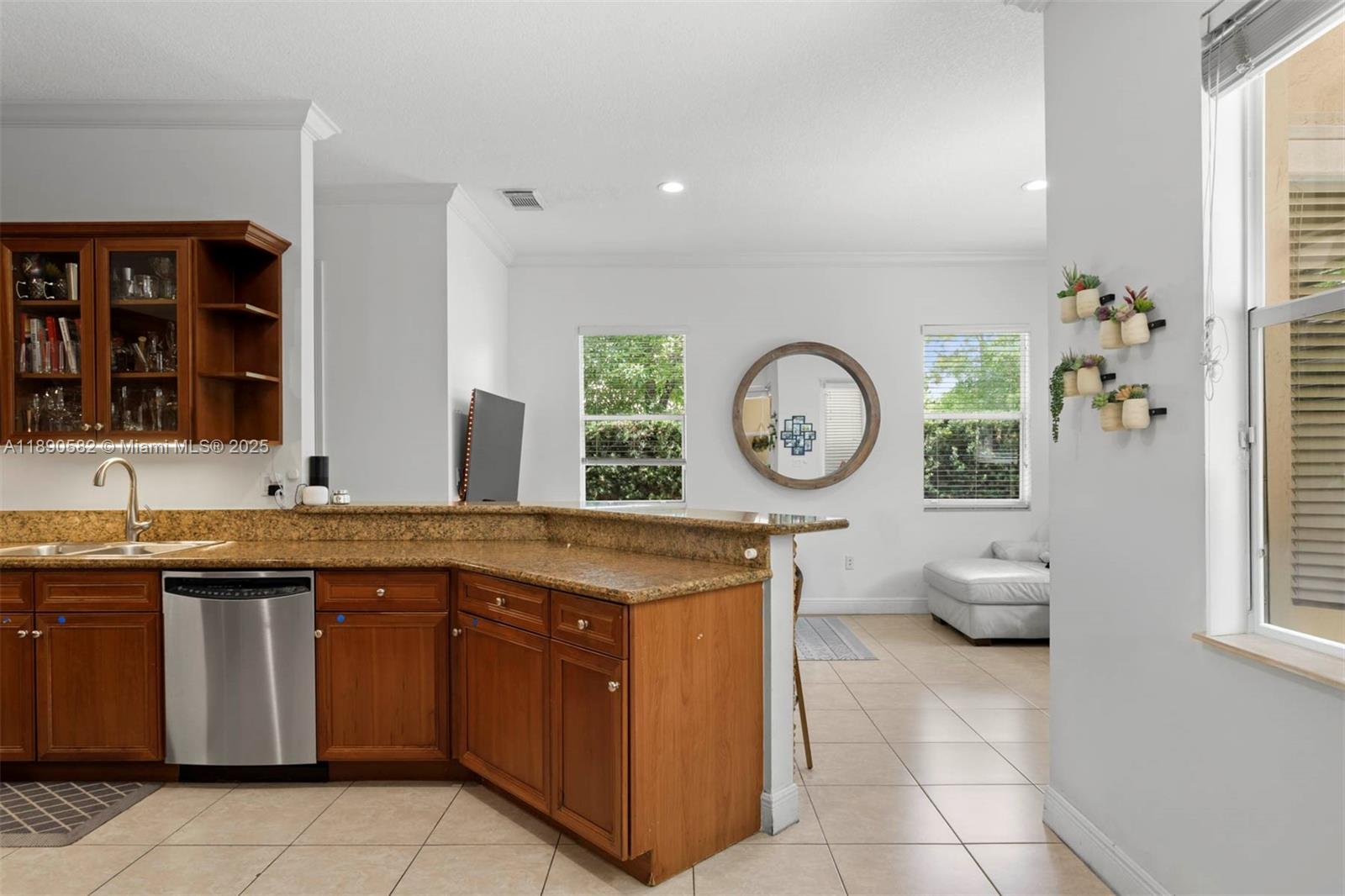 PINEWOOD GROVE - Residential Lease