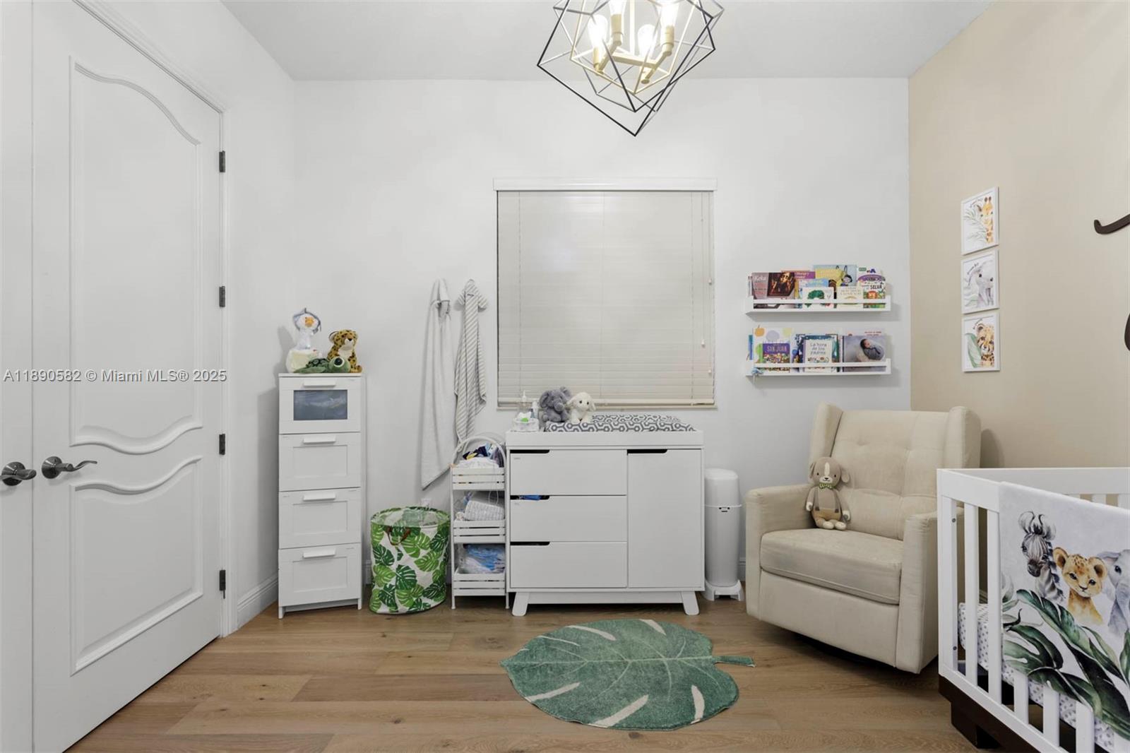 PINEWOOD GROVE - Residential Lease