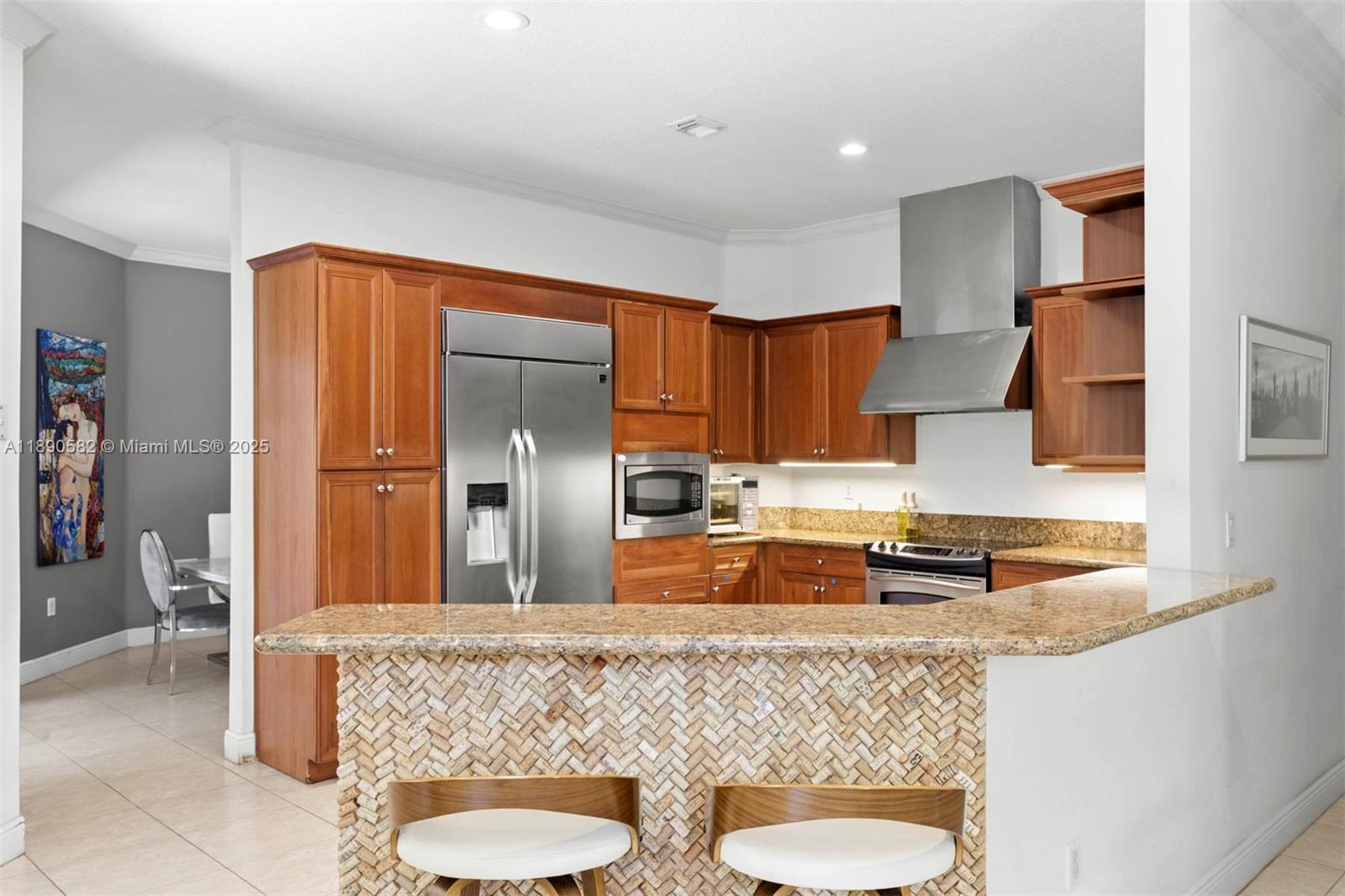 PINEWOOD GROVE - Residential Lease