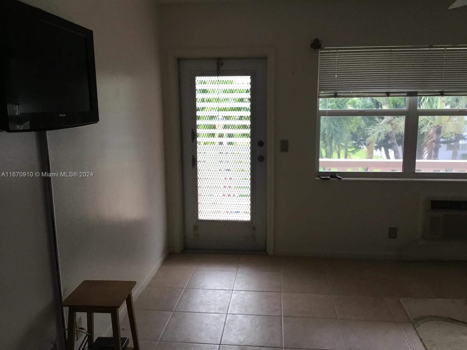 WALTHAM CONDO - Residential Lease