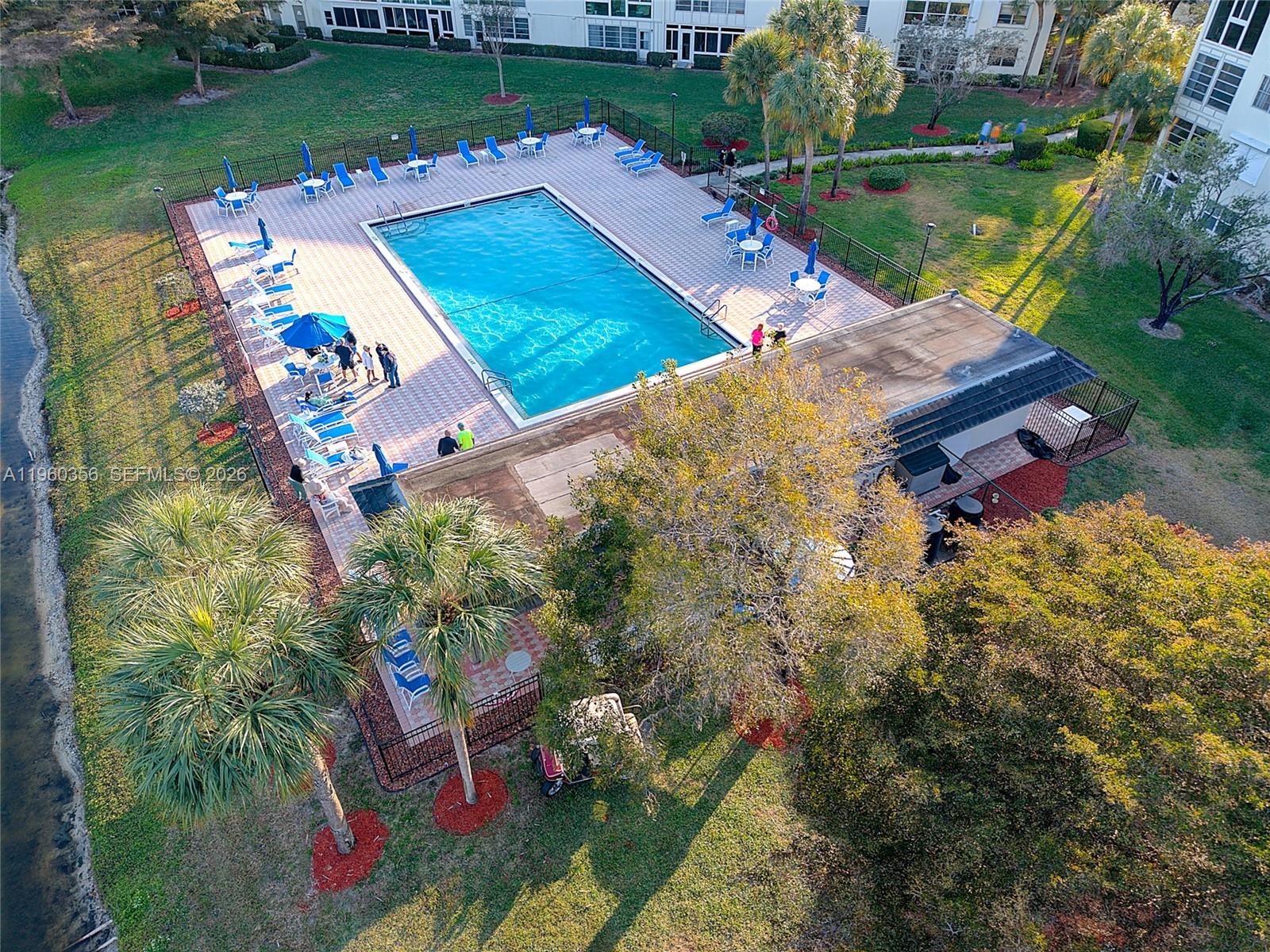 ELEUTHERA VILLAGE C CONDO - Residential