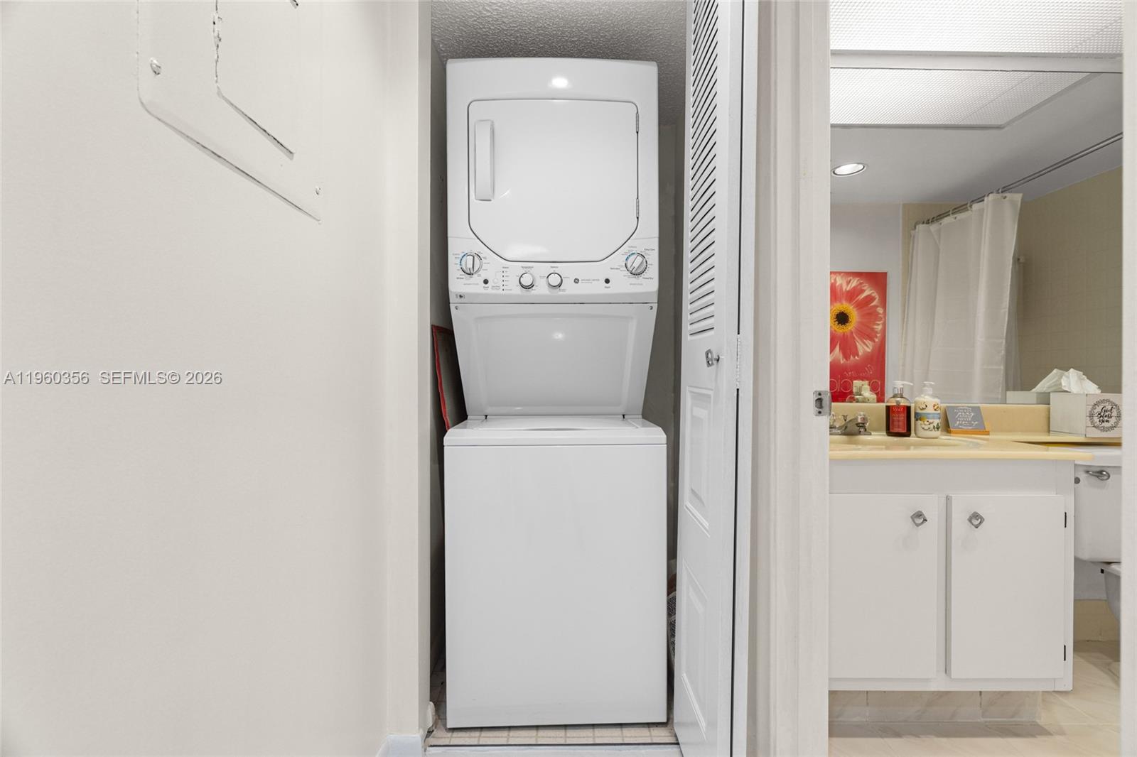 ELEUTHERA VILLAGE C CONDO - Residential