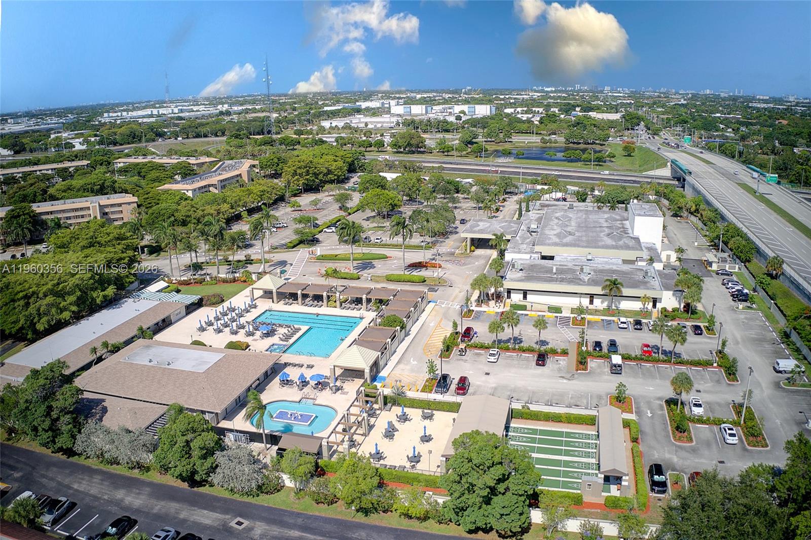 ELEUTHERA VILLAGE C CONDO - Residential