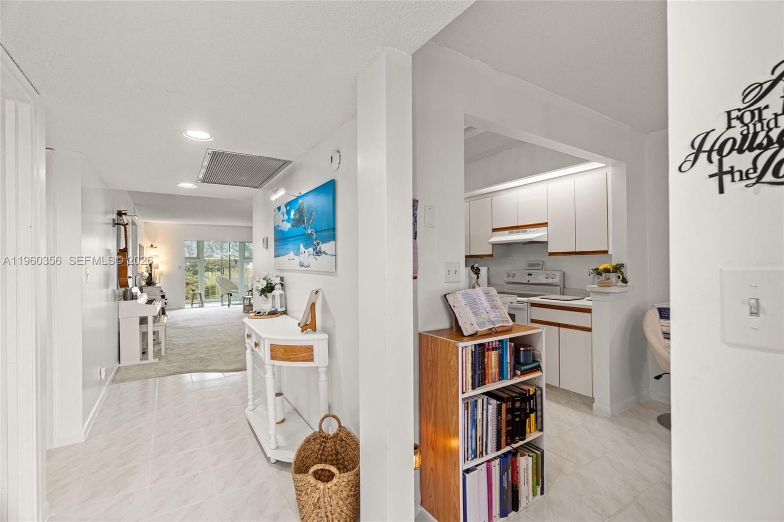 ELEUTHERA VILLAGE C CONDO - Residential