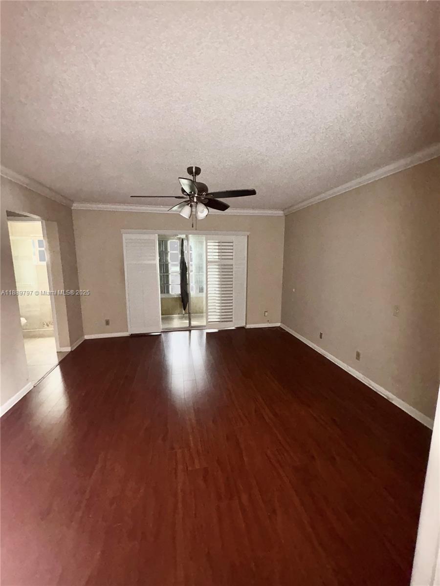 OAK HILLS CONDO NO V - Residential Lease