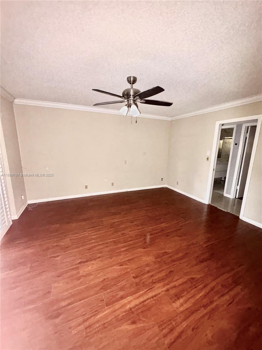 OAK HILLS CONDO NO V - Residential Lease