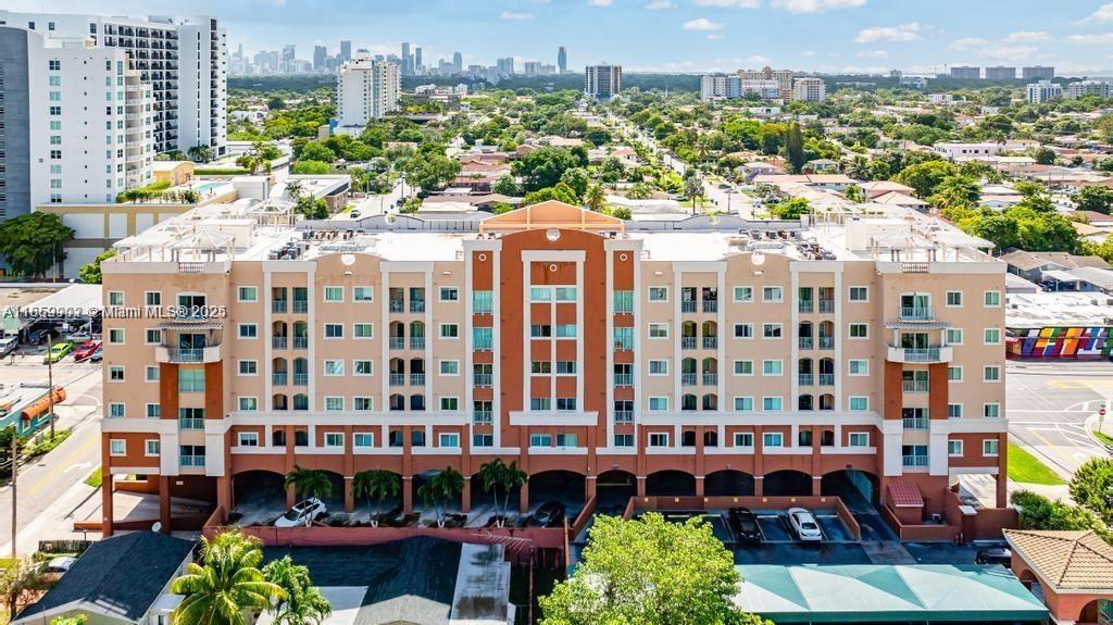 Beautifully updated 2 bedroom and 2 full bathroom condo in the very desirable Shamrock by the Gables. Largest and best priced updated unit in the building. Ideal split floor plan featuring Life-proof luxury vinyl plank flooring throughout. Modern kitchen with SS appliances and white quartz countertops. Plenty of closet space with in unit laundry room. Relaxing sunset views from your private balcony. Immaculately maintained, safe & gated Building with 24/7 security
Blocks from Miracle Mile, shopping, restaurants, night life, Shenandoah Park. Centrally located between Coral Gables and Coconut Grove. 10 mins from Miami Airport & Brickell. Seasonal and short term rentals allowed making this an ideal investment as well. Rare private two car parking spot with lift included.
