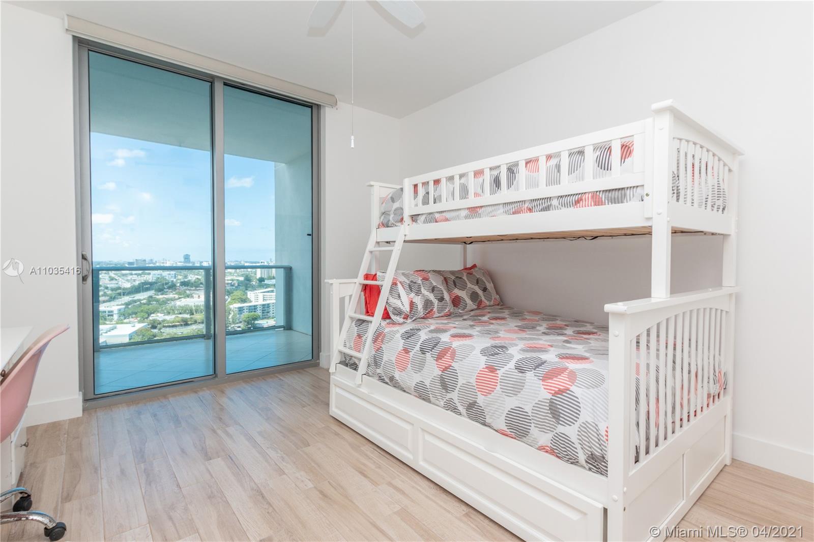 MARINA PALMS RESIDENCES N - Residential Lease