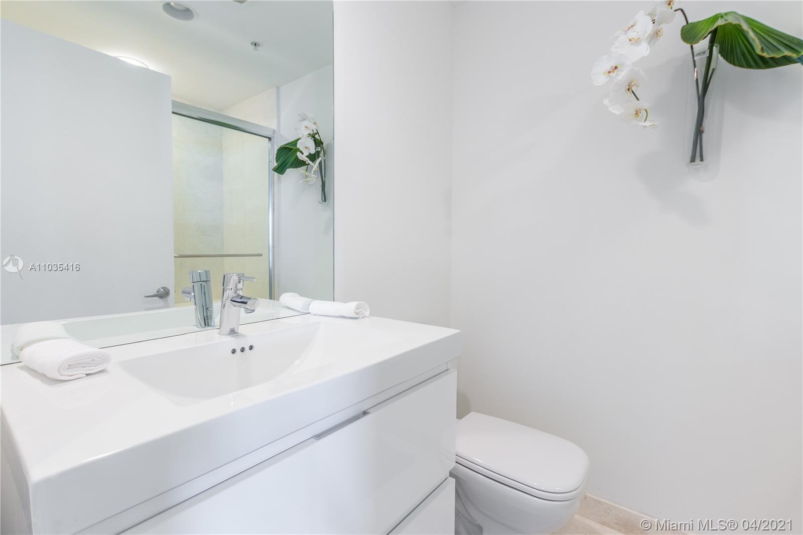 MARINA PALMS RESIDENCES N - Residential Lease