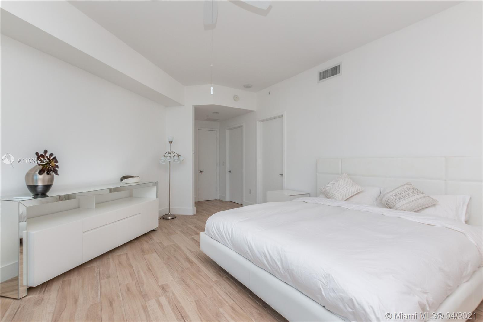 MARINA PALMS RESIDENCES N - Residential Lease