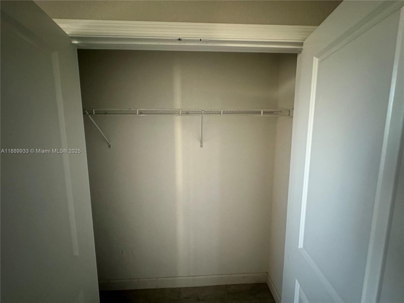 PRINCETON - Residential