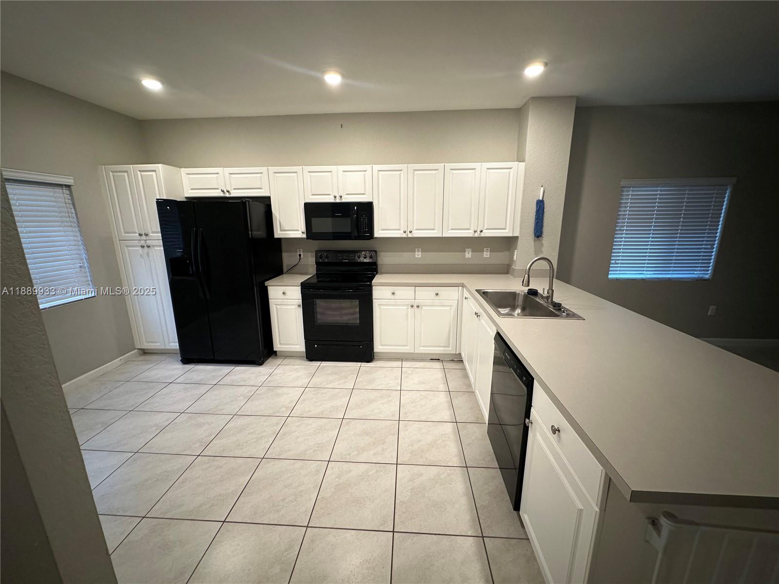 PRINCETON - Residential