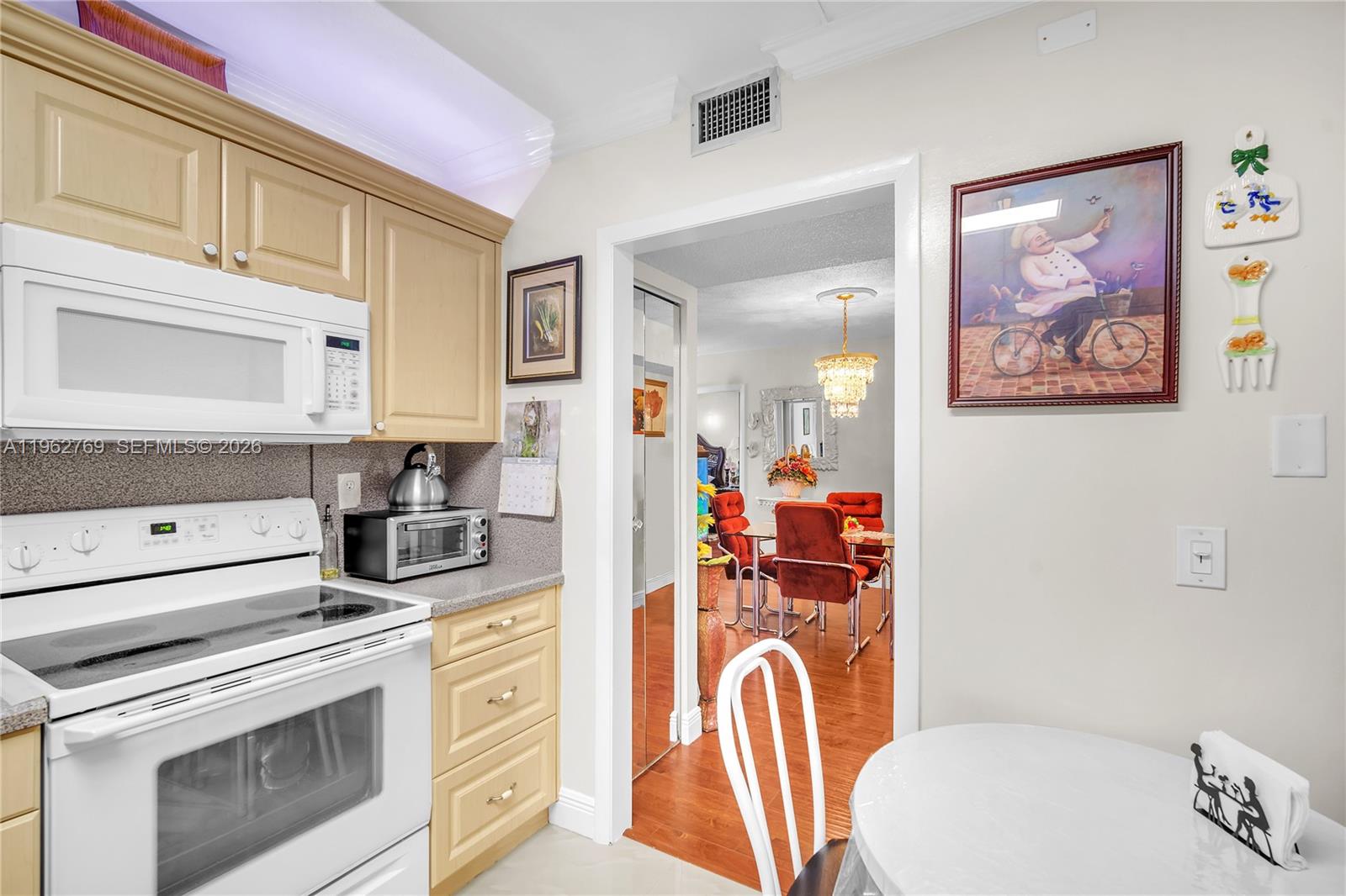 MANORS OF INVERRARY I-5 - Residential