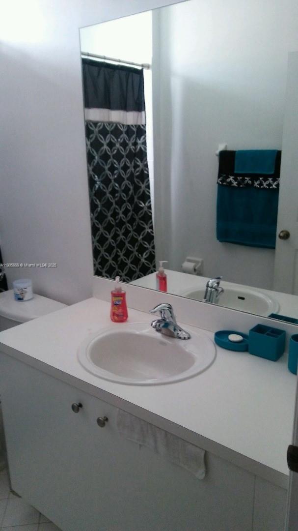 VILLAS AT CARMEL CONDO NO - Residential