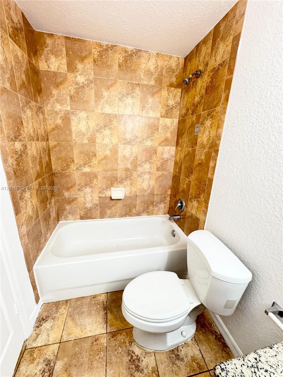 PRESERVE AT BOYNTON BEACH - Residential Lease