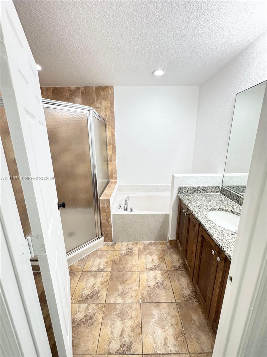 PRESERVE AT BOYNTON BEACH - Residential Lease