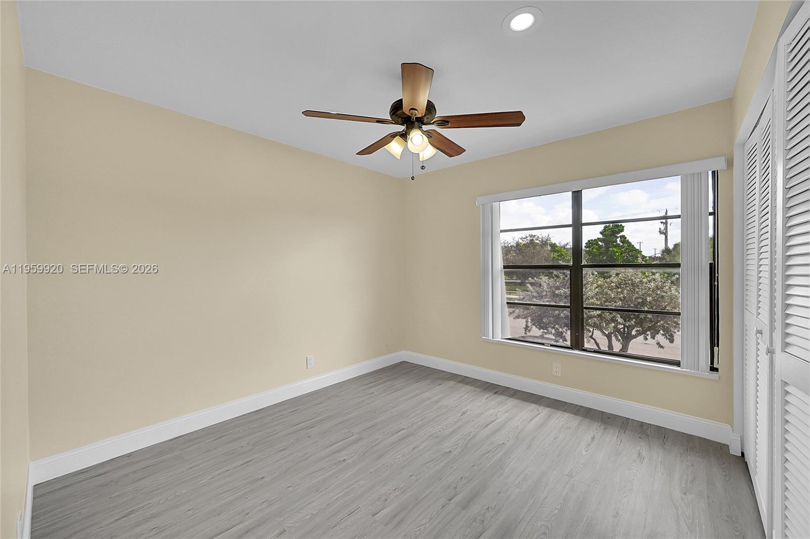 PALM SPRINGS VILLAGE COND - Residential