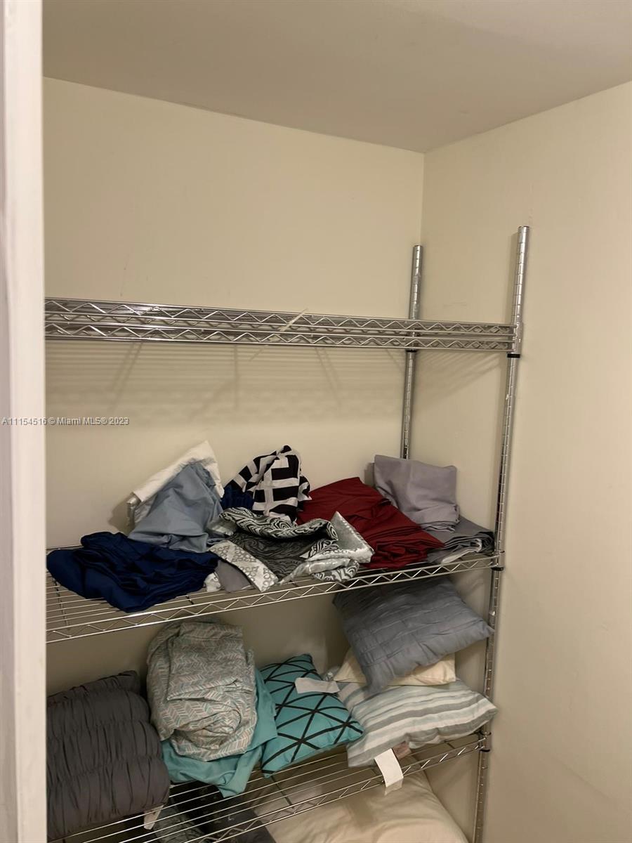 SEA AIR TOWERS CONDO - Residential Lease