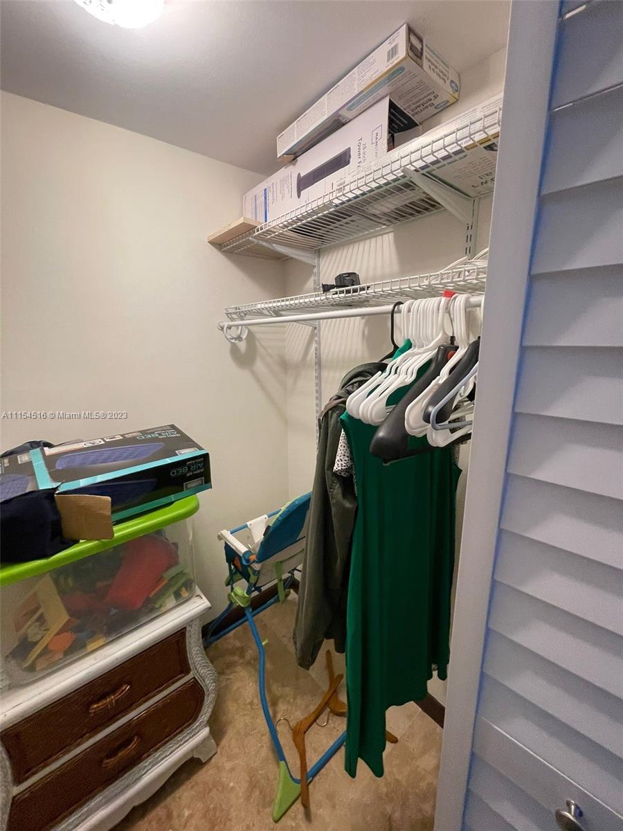 SEA AIR TOWERS CONDO - Residential Lease